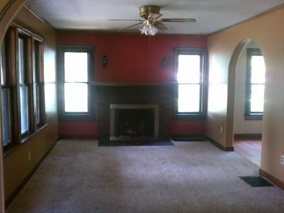 4th image of 2290 E State Road 32