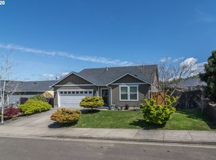875 Callahan Dr, Roseburg, OR 97471