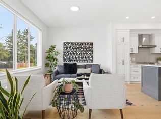 2179 N 49th Ave SW, Calgary, AB T2T 2T8