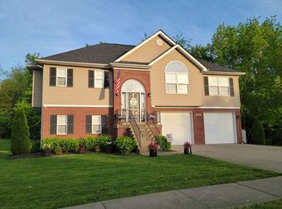 909 Lyle Ct, La Grange, KY 40031