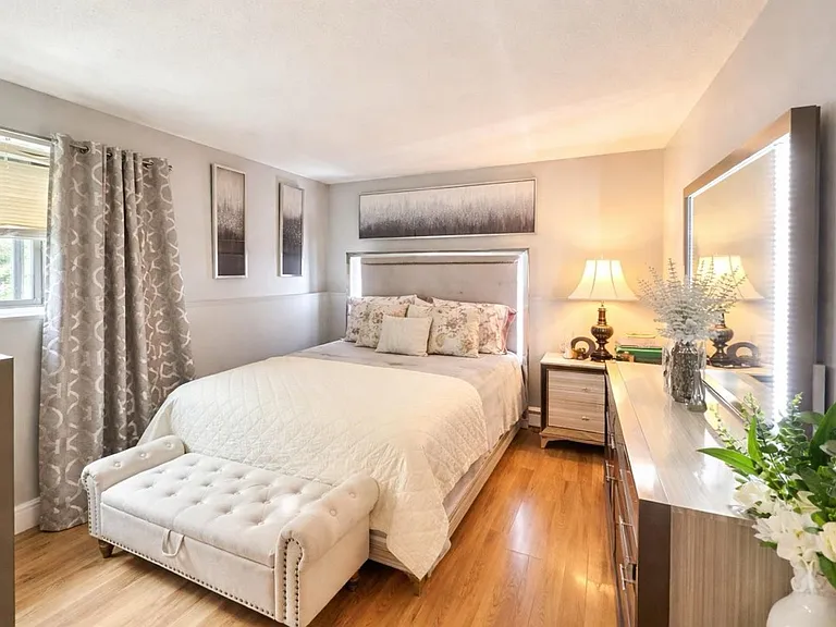 800 County St #8 — Photo 4