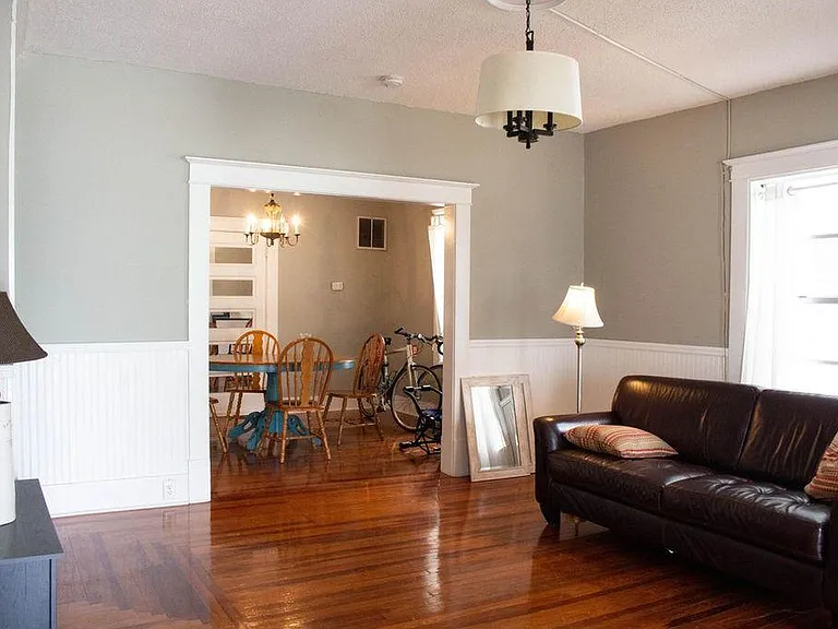 314 Goodall Ave — Photo 9