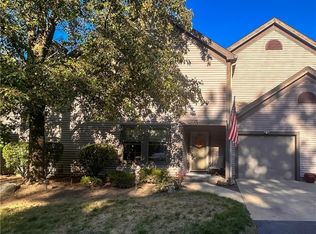 4032 Saint Andrews Ct APT 1, Canfield, OH 44406