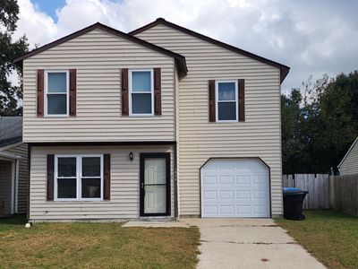 1520 Oak Knoll Ln, Virginia Beach, VA, 23464