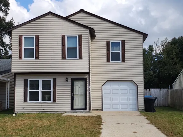 1520 Oak Knoll Ln, Virginia Beach, VA 23464