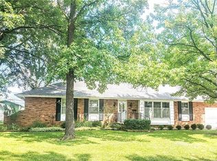 213 W Westhaven Rd, El Dorado Springs, MO 64744