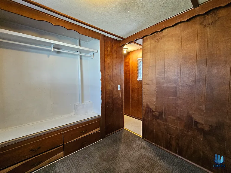 503 Longfellow Blvd — Photo 9