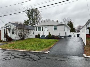 87 General St, Providence, RI 02904