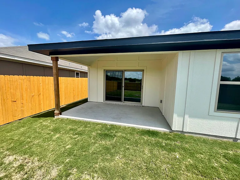 1006 Cilantro Rd — Photo 17