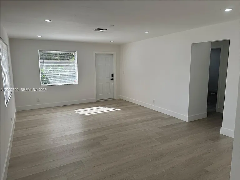 890 SW 28th St #1 — Photo 5