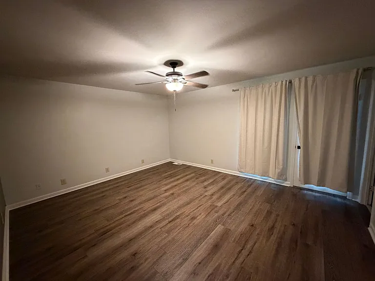 6817 River Ridge Dr — Photo 15