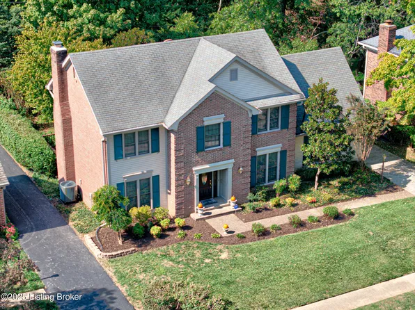 9604 Tamarisk Pkwy, Louisville, KY 40223