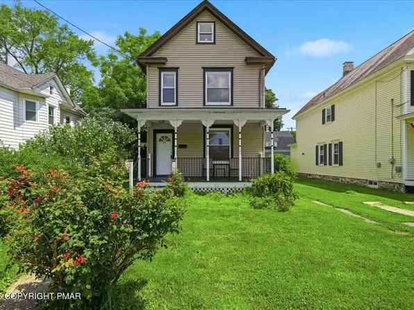 44 N Green St, East Stroudsburg, PA 18301