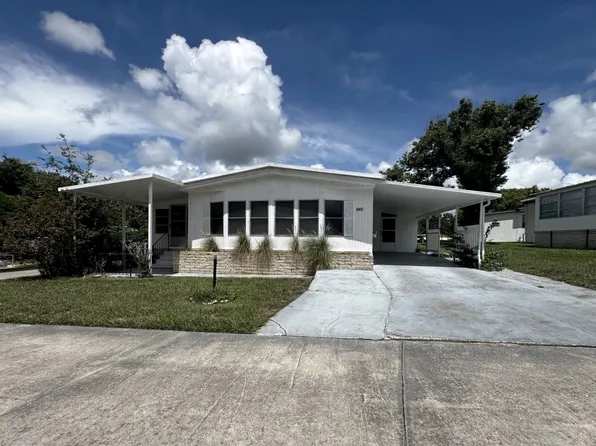 2415 Harcourt Ter, Orange City, FL 32763