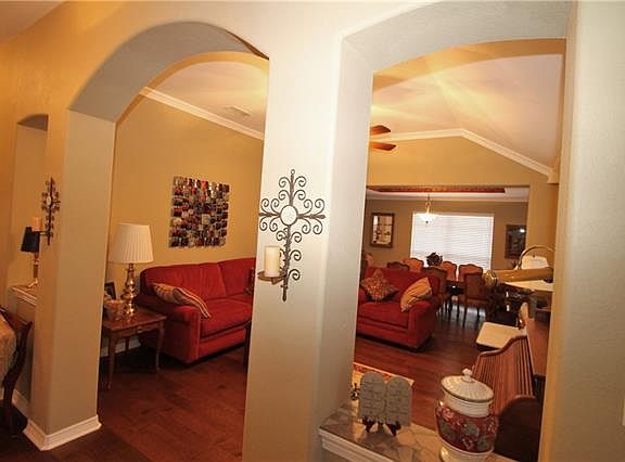 3rd image of 1020 Wildlife Ln