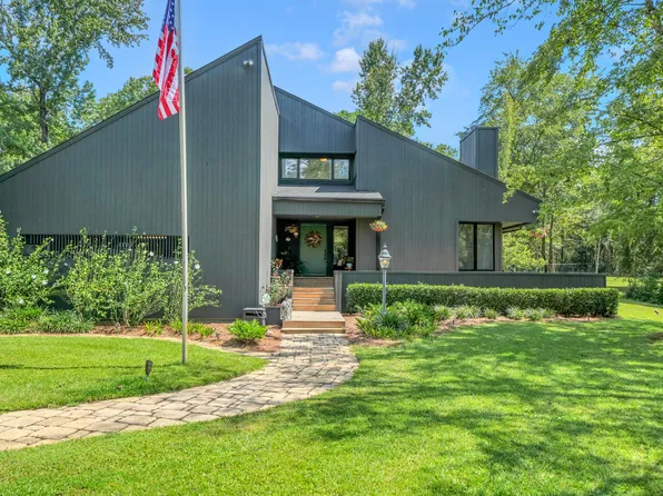 1082 Us Highway 331 N, Defuniak Springs, FL 32433