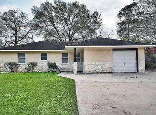 11514 Oglesby St, Houston, TX 77029