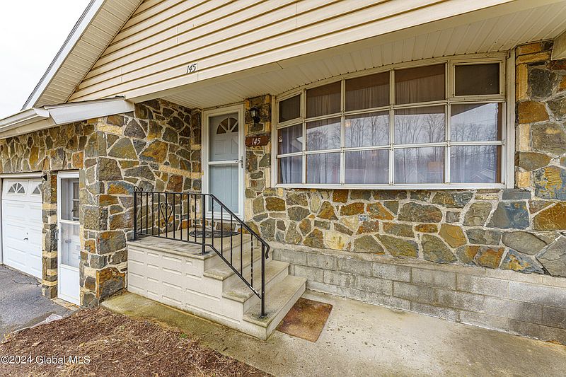 2nd image of 145 E Palmer Avenue