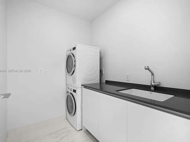 300 Biscayne Boulevard Way #3801 — Photo 23