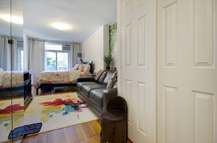 1st image of 248 W 21st St #B2