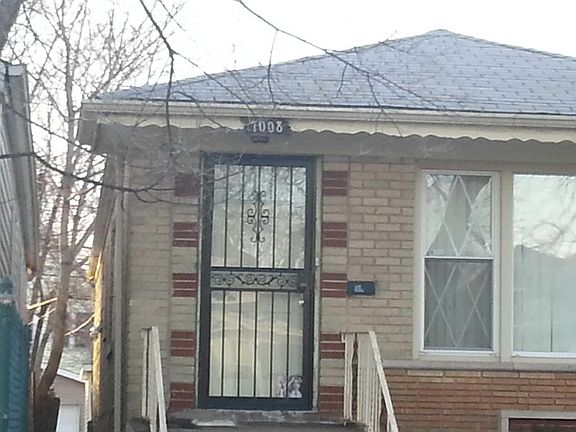 2nd image of 7008 S Claremont Ave
