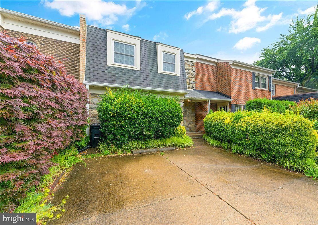 1113 Moorefield Hill Ct SW, Vienna, VA 22180 Zillow