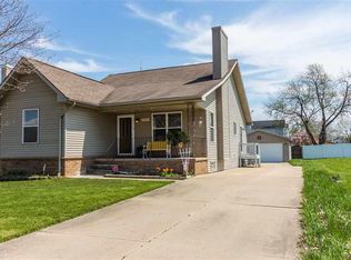 34404 Maynard St, Clinton Township, MI 48035