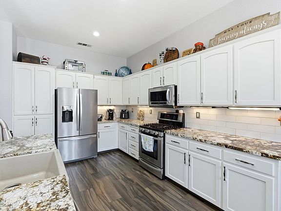 4th image of 1573 Fireside Way