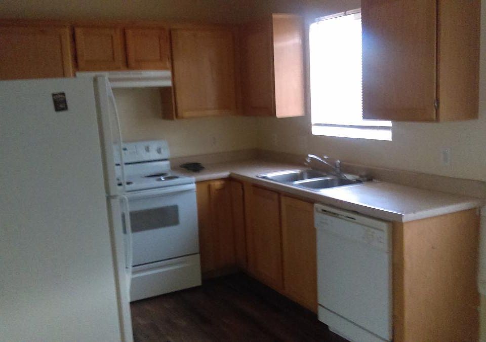 2nd image of 1378 N 625 W APT 2