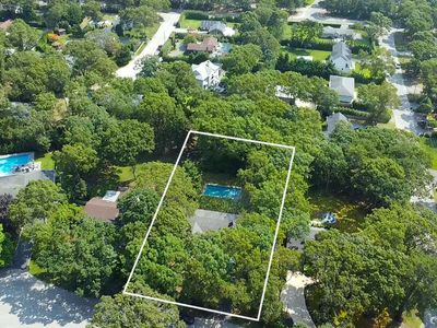 4 Pine Tree Ct, East Quogue, NY, 11942