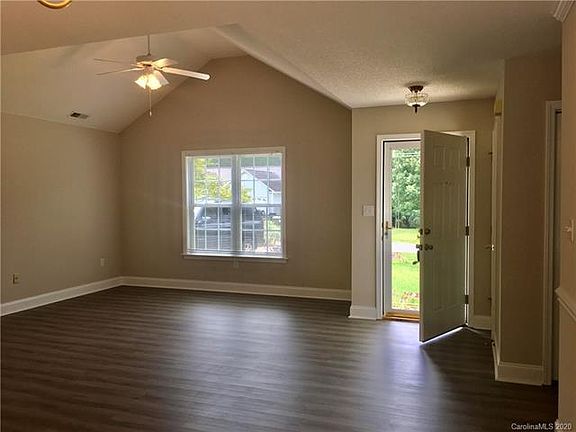 3rd image of 5434 Mallard Ln