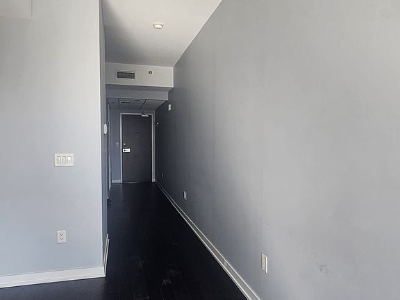 5th image of 199 Slater St #1704