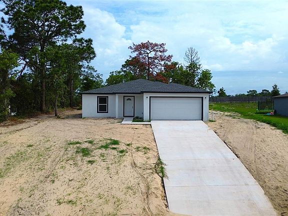 4th image of 12493 Killian St