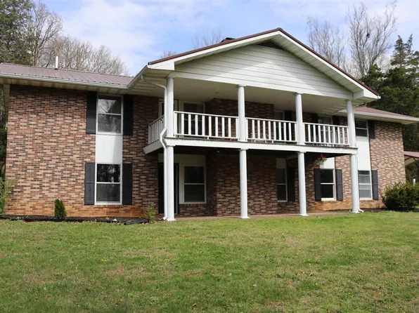 302 Curd Ln, Cave City, KY 42127