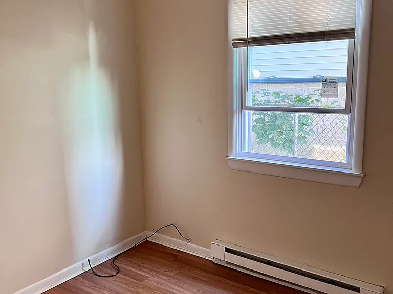 Bed room 3
