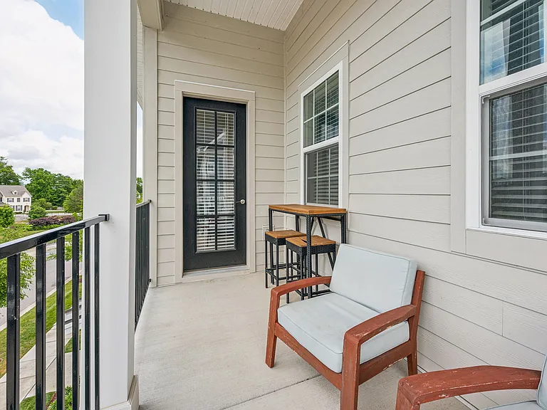 1801 Shadow Green Dr #304 — Photo 26