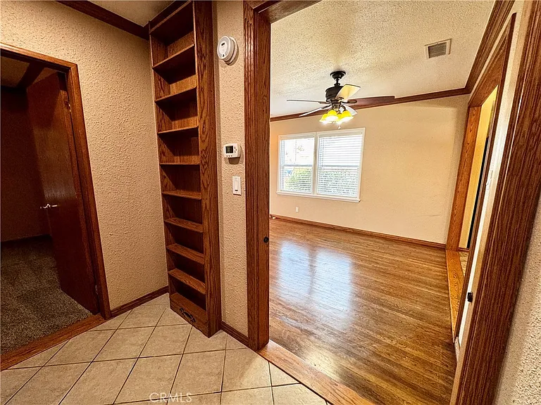 14414 Studebaker Rd — Photo 20
