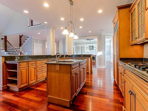 3rd image of 12322 Mallard Bay Dr
