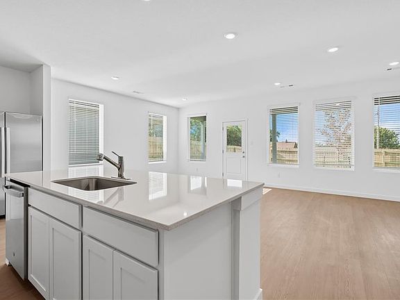 4th image of 22575 W 214th Ter