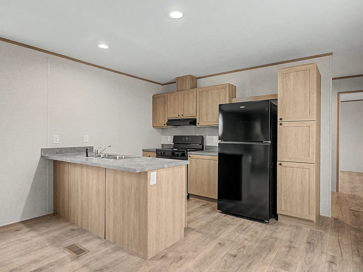 855 W US Highway 6 - Lot 5 — Photo 3