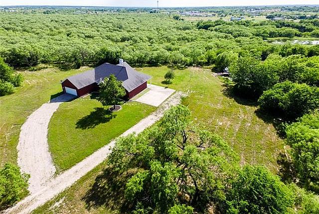 1st image of 15595 Longspur Ln