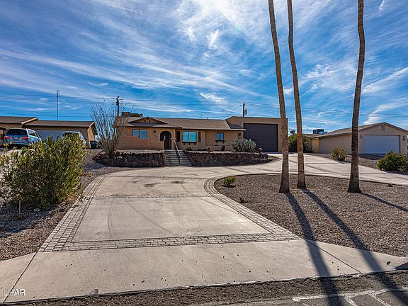 2nd image of 2092 Palo Verde Blvd S