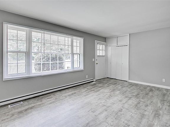 4th image of 1713 Zoo Pkwy