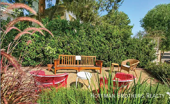 404 1/2 N Ave 54 Los Angeles, CA 90042 — Photo 2