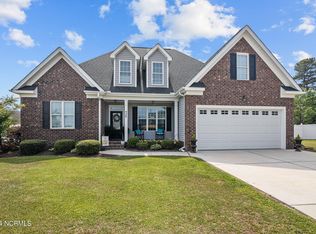 929 Megan Dr, Greenville, NC 27834