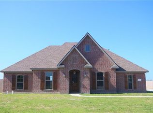 877 Eve Elizabeth Ln, Lake Charles, LA 70605