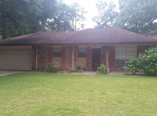 1704 Lindy Ln, Conroe, TX 77301