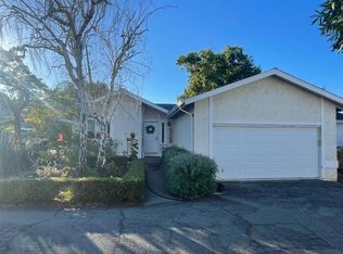 32 Mendocino Ln, Novato, CA 94947