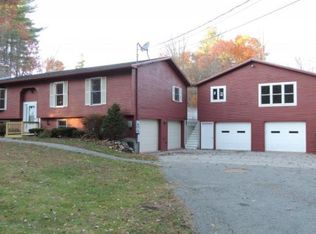 51 Little Mill Rd, Sandown, NH 03873