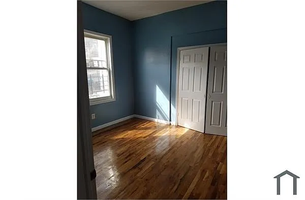 Building Photo - 47 N 3rd St #1